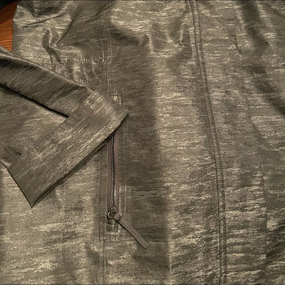 LululemonLab Taffeta Jacquard Coat - Spring weight - Picture 2 of 6